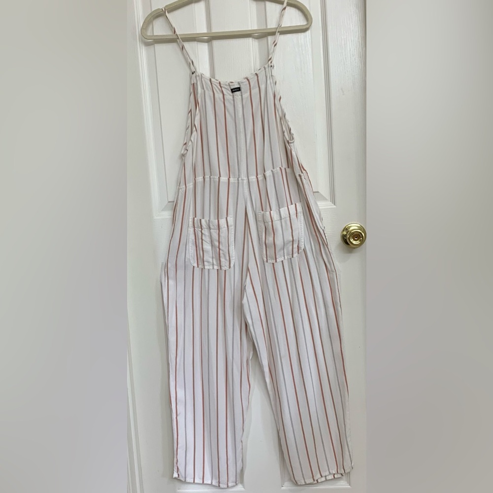 RVCA Zula Jumpsuit Overalls White Stripe Cover Up Sz M Casual Lightweight Beach - Picture 5 of 13